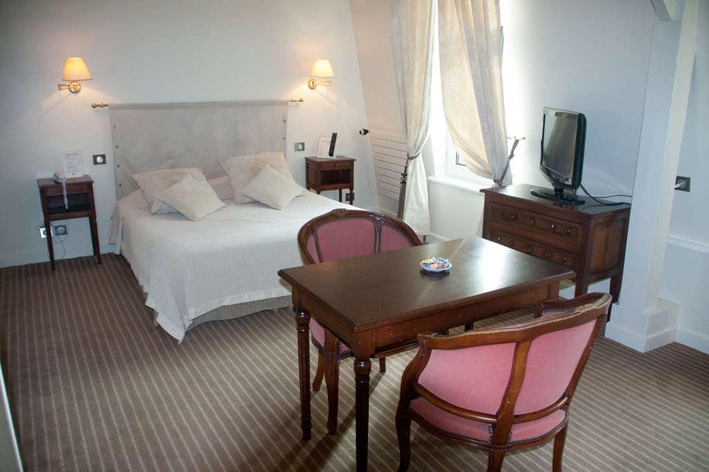 Logis Hotel Le Rivage Gien Ruang foto