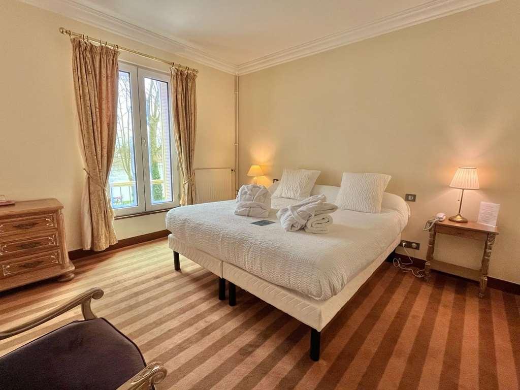 Logis Hotel Le Rivage Gien Ruang foto